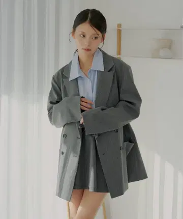빅 숄더 루즈 정장 자켓 치코