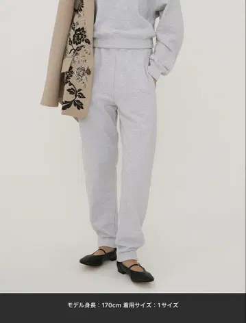 CLANE CURVE LINE SWEAT PANTS