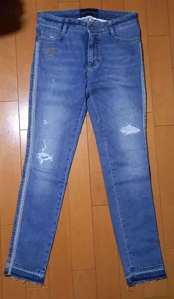 Ermanno Scervino 엘만노쉘비노 데미지 데님 38