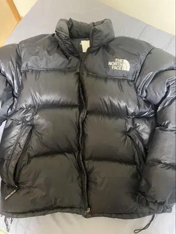 THE NORTH FACE 블랙 다운 자켓 700
