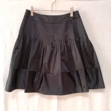 Chesty 블랙 플레어 스커트 미니 기장 S