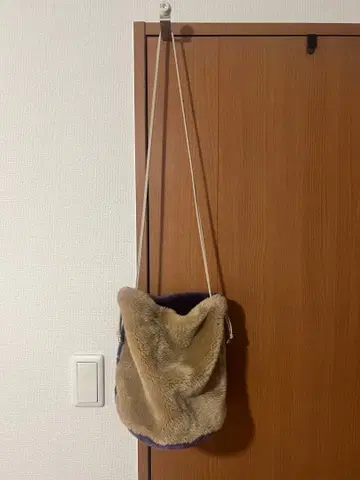 퍼 숄더백
