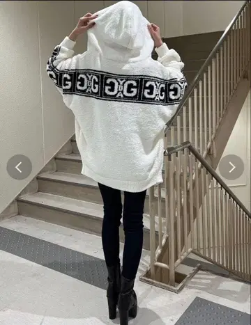 gyda LINE 몰얀 니트 후드티