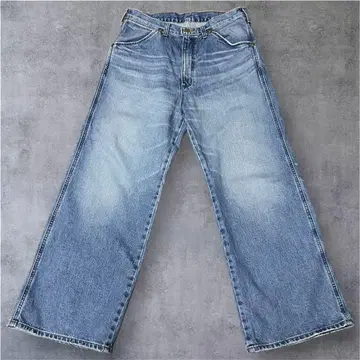 랭글러 WIDE FLARE JEAN 사이즈 33