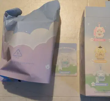 산리오 MINISO 폭스 아일랜드 시나몬 롤