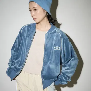 UMBRO FREAK'S STORE 별주 벨로아 탑