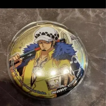 트라팔가 로 캔뱃지 유니버셜