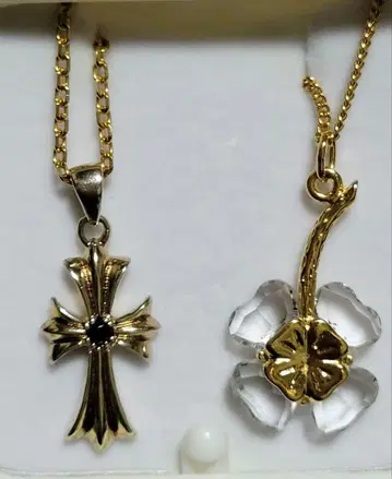 SWAROVSKI 클로버 목걸이 & 십자가 펜던트 탑 세트