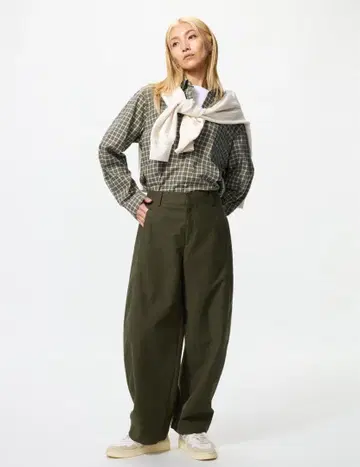 UNIQLO 저지 배럴 레그 팬츠