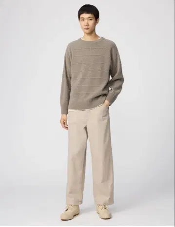 UNIQLO 라무 크루넥 스웨터 M