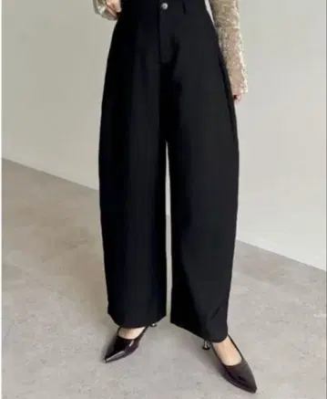 커브 팬츠 블랙 S