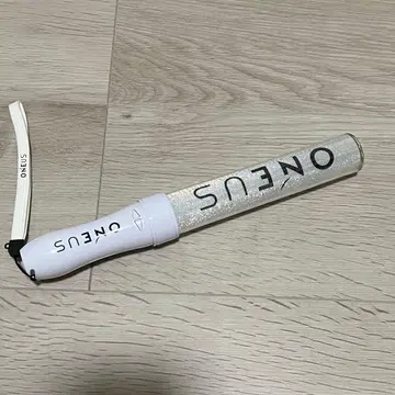 oneus 응원봉 초기