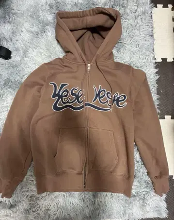 YESYESEE 더블 지퍼 후드티
