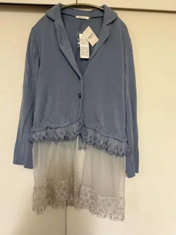 엑시즈팜 블루 레이스 가디건 긴팔 미사용 택 포함