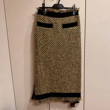 sacai 트위드 스커트 카키 사이즈 1