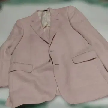 DAKS의 자켓입니다.