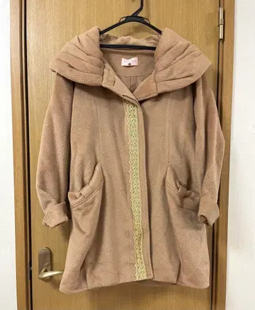 axes femme 액시즈 코트 카멜