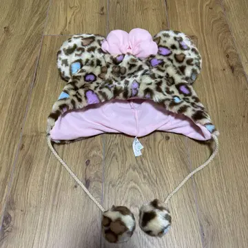 레오파드 무늬 귀도리 모자