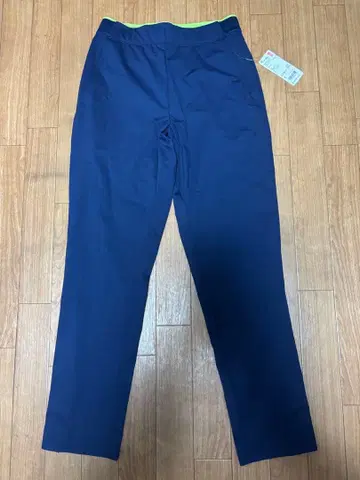 유니클로 울트라 스트레치 액티브 팬츠