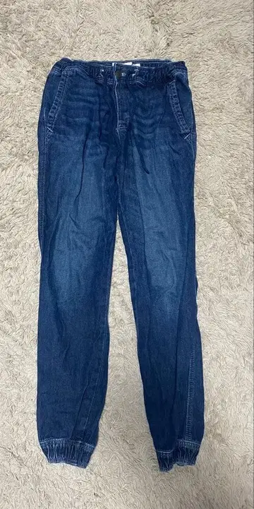 Abercrombie & Fitch 다크 블루 데님 팬츠 L
