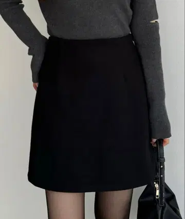 울 라이크 기모 미니 스커트 (이너 팬츠 포함)