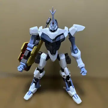 ROBOT혼 화이트 에렌