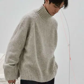 새상품급 WYM LIDNM 오버 사이즈 터틀 니트 그레이 남성용 L