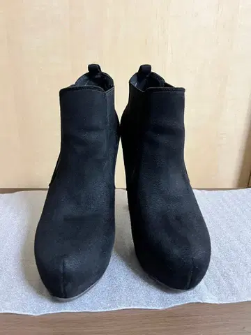 R&E 우드힐 사이드 고어 숏부츠 (블랙스웨이드) 24.5cm