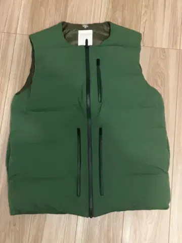 DESCENTE HCS 다운 베스트