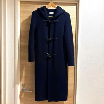 어퍼 하이츠 THE LONG DUFFLE 코트