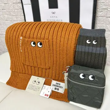 영국 ANYA HINDMARCH 아냐 백 머플러 삭스 남녀 공용