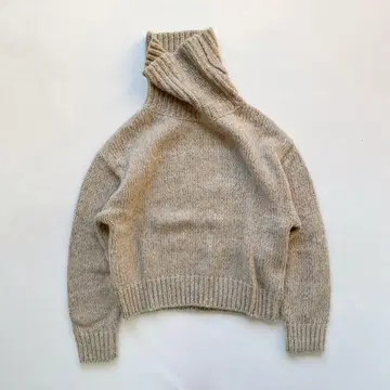 미사용급/24AW Hlm 모헤어 혼방 터틀넥 니트 휴엘 뮤지엄