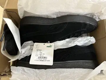 PUMA 블랙 스웨이드 스니커즈