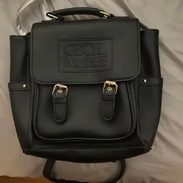 CECI McBEE 블랙 백팩