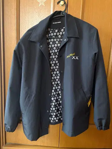 카우스 앤디 워홀 콜라보 세트 판매