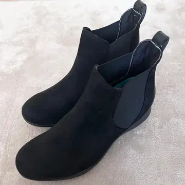 새상품급 호킨스 사이드 고어 부츠 스웨이드 재질 24.5cm EEE