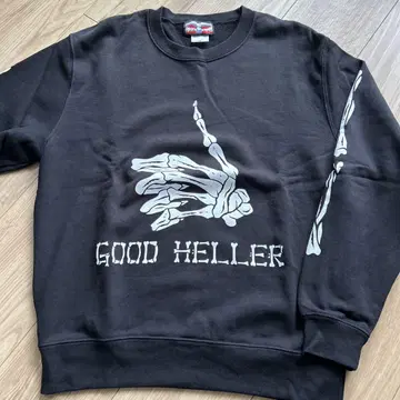 GOOD HELLER 맨투맨 M 사이즈