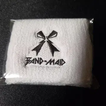 BAND-MAID 리스트 밴드 화이트 & 카드