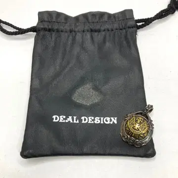 DEAL DESIGN 딜 디자인 스컬 목걸이 탑 놋쇠