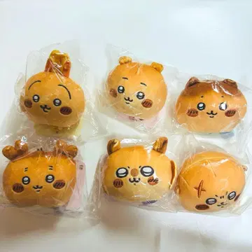 치이카와 (먼작귀) 베이커리 빵 같은 쫄깃쫄깃 마스코트 6종