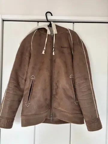 SUBCIETY 후드 부착 브라운 자켓 서브사이티