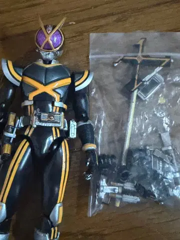 S.H.Figuarts 가면라이더 카이자