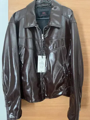 [ 미사용 새상품 택 포함 ] Zara 광택 페이크 가죽 자켓, 버건디