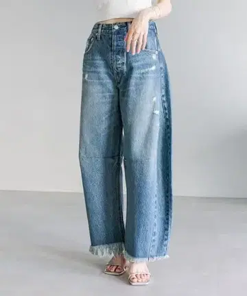 택 포함 새상품 미스틱 커브 데님 0 사이즈 네이비