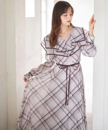 [ 택 포함 새상품 ] 허리 리본 포함 빅칼라 체크 플리츠 원피스 핑크