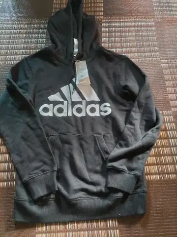 택 포함 새상품 adidas 블랙 후드 부착 후드티 S 사이즈