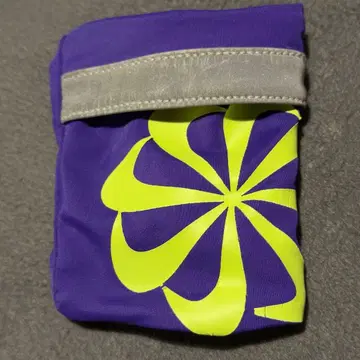 초레어 나이키 NIKE 풍차 유틸리티 리스트 밴드 리플렉터