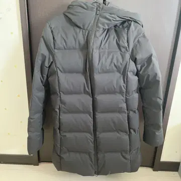 UNIQLO 여성용 다운 M 블랙