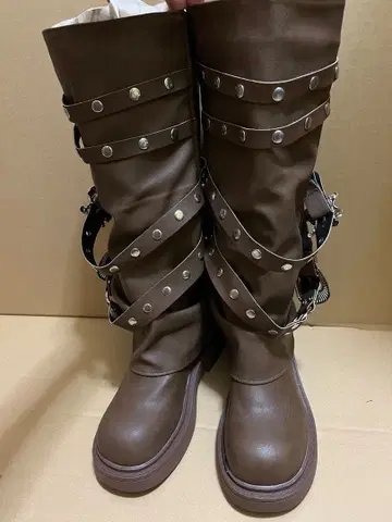 브라운 롱 부츠