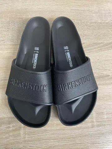 BIRKENSTOCK 블랙 슬라이드 샌들 40/41